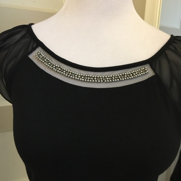 Pretty express top - Picture 2 of 5